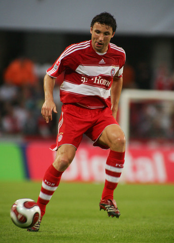 则强调参与 则强调参与