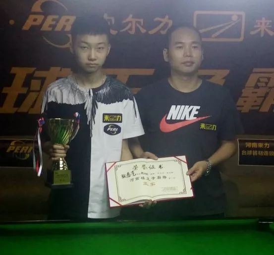 台双胞兄弟 台双胞兄弟